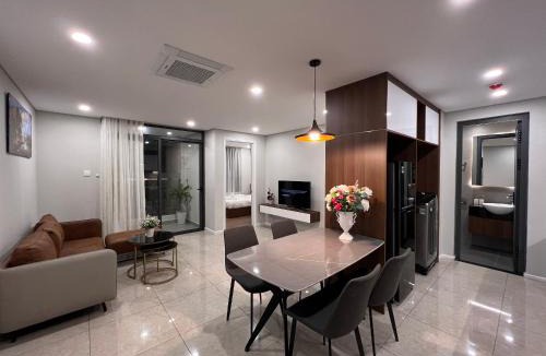 District 4 Apartment | Lovely Apartment Vinh Hoi