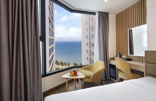 Tran Phu Beach Hotel | Lucky Sun Hotel