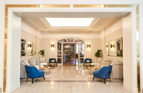Ratchaprasong Condo | Luxe 2 BR Appt/- Monthly