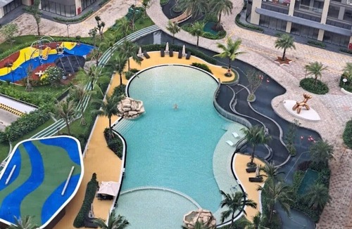 District 9 Apartment | Luxury 2 bedrooms apt- 1 plus with park view and watching fireworks