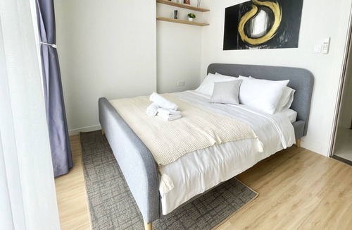 District 4 Apartment | Luxury 2BR Apt at Millennium Q4 near Ben Thanh Q1