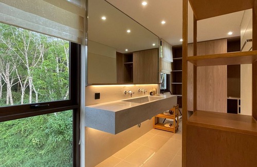 Si Sunthon Villa | Luxury 4BR Dual Masters Villa with Mineral Pool & Rooftop in Bang Tao