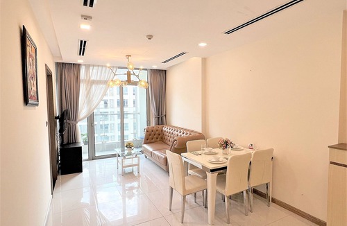 Hang Xanh Apartment | Luxury Apartment at Vinhomes Central #1