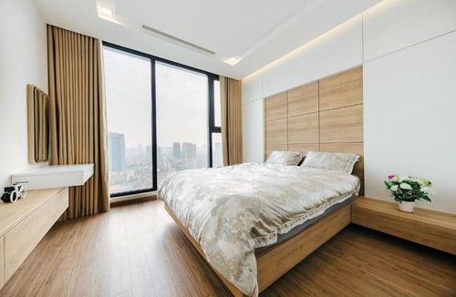 Ngoc Khanh Apartment | Luxury Apartment in Vinhomes Metropolis near Lotte