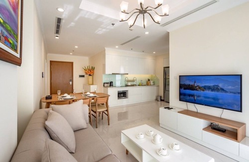 Hang Xanh Hotel | Luxury Apartment in Vinhomes