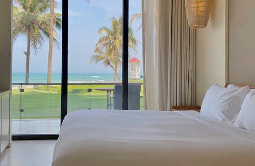 Ngu Hanh Son Apartment | Luxury Beachfront Apartment in 5-Star Resort - CG01 - Residence C