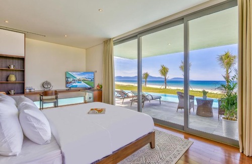 Ngu Hanh Son Villa | Luxury Dana Beach Resort & Spa