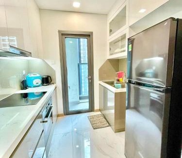 District 10 Apartment | Luxury Home Apartment Ha Do Centrosa