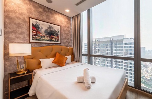 Hang Xanh Apartment | Luxury Home Landmark 81