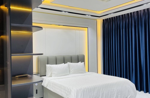 Phu Nhuan House | Luxury master room.