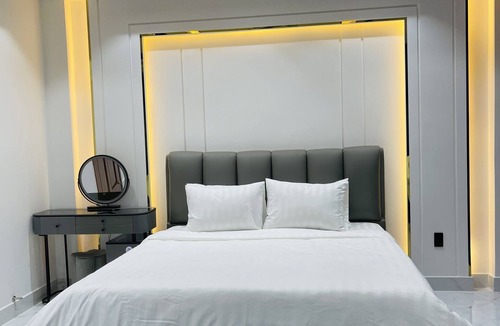 Phu Nhuan House | Luxury master room.
