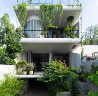 Nha Trang Villa | Luxury Nha Trang Private Pool Villa - Beach & Garden Retreat