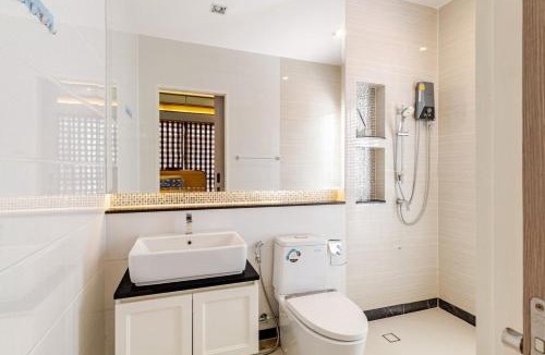 Dok Mai Villa | Luxury Pool Villa Near Airport Cinema Room number 29