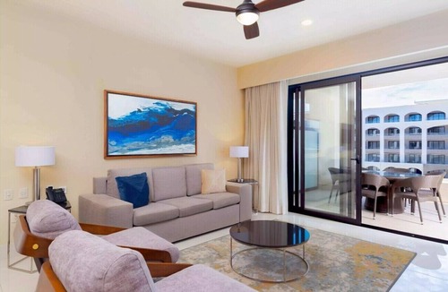 San Jose del Cabo Resort | Luxury Two-Bedroom /Three-Bath Suite for Up To Six with Ocean-Inspired Comfort