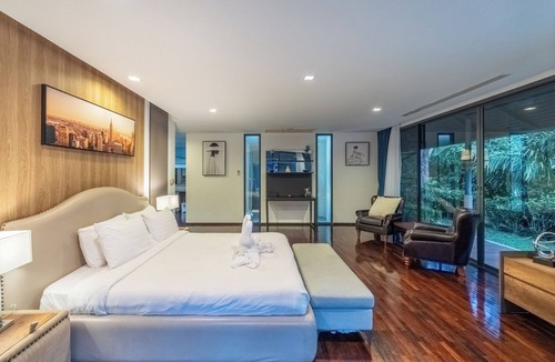 Kathu Hotel | Luxury4BRVillaPrivatePoolGolf Views v145