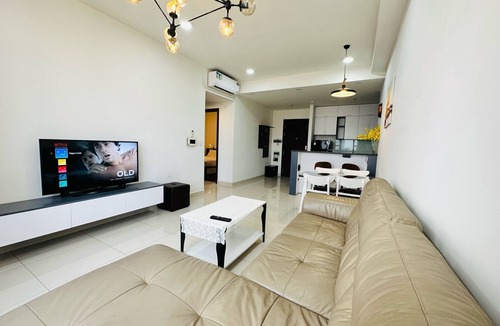 Bach Dang Riverside Apartment | Lynhapartment-2Bed Apartment Modern Amenities D4