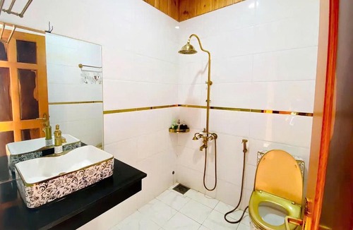Duc Hoa Hotel | Mỹ Quỳnh Safari Resort