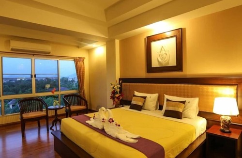 Tha Pradu Hotel | Madina Hotel