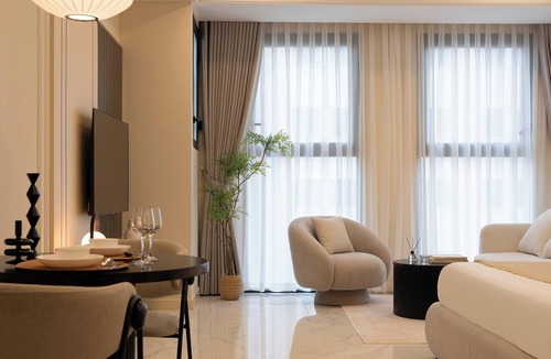 Ben Nghe Apartment | Madison Grand Studio - King Bed - Pool & Gym access