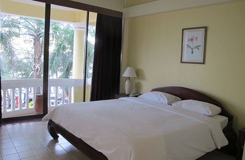 Mae Pim Hotel | Mae Pim Resort Hotel