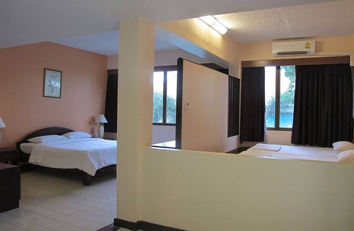 Mae Pim Hotel | Mae Pim Resort Hotel