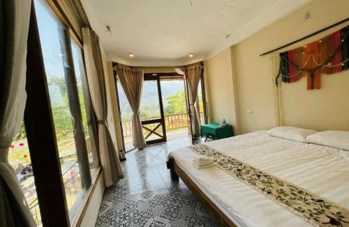 Mai Chau Hotel | Mai Chau 4 Seasons Hotel & Resort