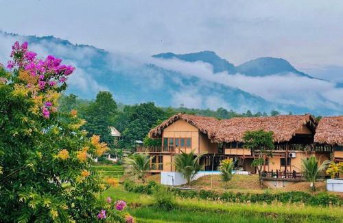 Mai Chau Hotel | Mai Chau Onsen Retreat