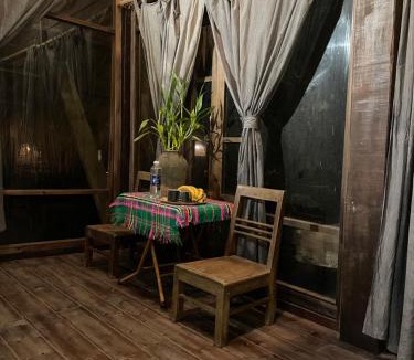 Sa Pa Bed & Breakfast | Mai Ecolife The Swing