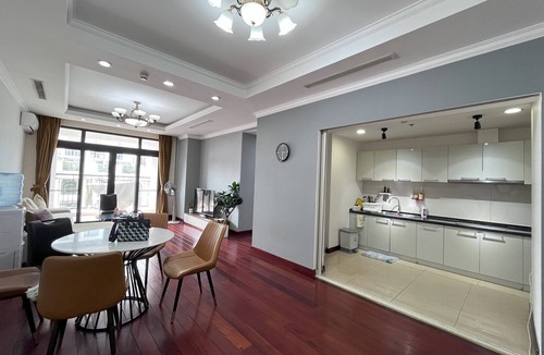 Thanh Xuan Apartment | Mai-homestay Royal City 3 bedrooms