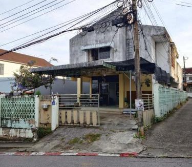 Downtown Krabi Apartment | MANITA Banyainim