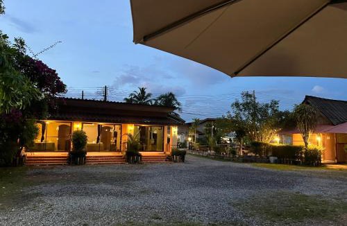 Pak Nam Hotel | Marina Resort at Pakbara Satun