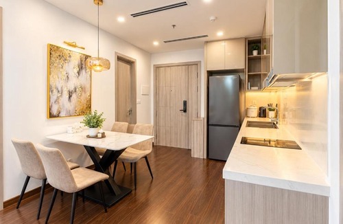 Tu Liem Apartment | Masterise West Height view lake