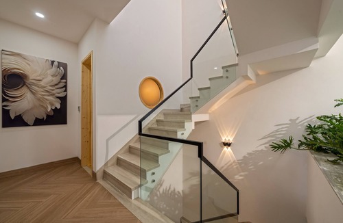 Son Tra House | May Luxury Villa-5BR- 500m My Khe Beach & City