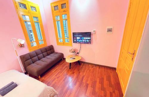 Hoan Kiem House | May - PINK 02 - Phone 09756-59323