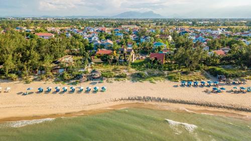 Cam An Villa | May Villa 6BR Beachfront An Bang Beach Hoi An by Beachside Boutique Homes