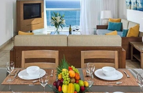 Playa Diamante Resort | Mayan Palace Golf at Vidanta Acapulco 1 bdrm suite at a nice resort