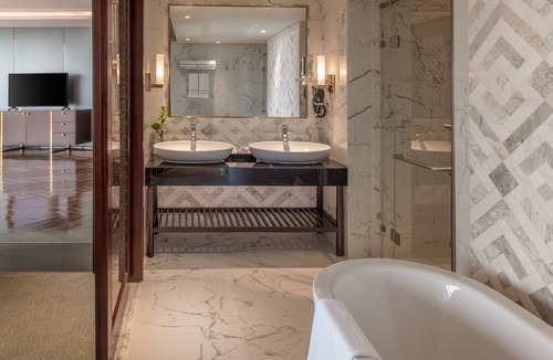 Hue City Centre Hotel | Melia Vinpearl Hue