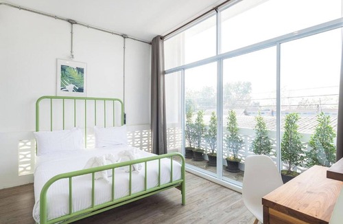 Sop Tui Hostel | Memmoth Cafe & Hostel in Lampang