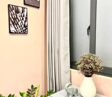 Ninh Kieu Hostel | MIDMOST Boutique Hostel