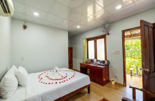 Cua Lap House | Minh Vuong Bungalow