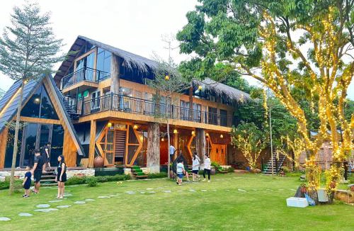 Quoc Oai Villa | Moc Villa - Venuestay