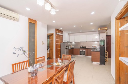 District 1 Apartment | Modern 3BR4BED/3BA in the Heart of City