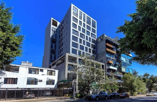 Lafayette Apartment | Modern Apartment w/Gym & Terrace in Colonia