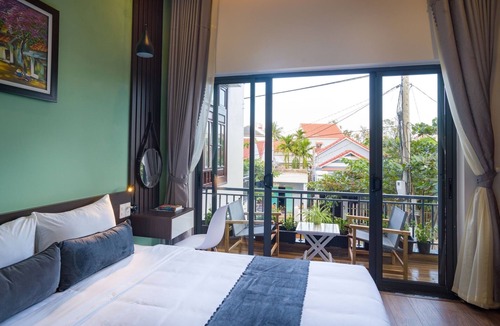 Cam An Villa | Modern, beautifully furnished private villa with 5 minutes to the beach.