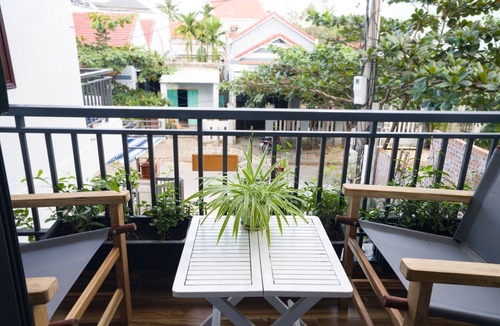 Cam An Villa | Modern, beautifully furnished private villa with 5 minutes to the beach.