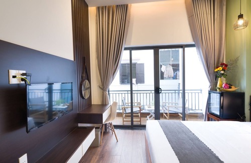 Cam An Villa | Modern, beautifully furnished private villa with 5 minutes to the beach.