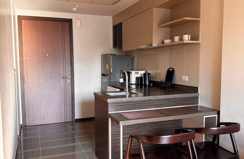Phaya Thai Apartment | Modern & Cozy Nest 3 Mins to BTS Saphan Khwai