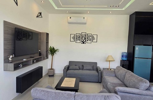 Aguascalientes House | Modern house near the Fairgrounds | 2 bedrooms, A/C, WiFi and garage