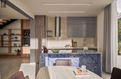 Phu Hai Beach Villa | Modern Luxury 3-bedroom Villa on the beach in Mui Ne includes Breakfast
