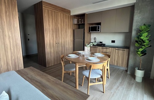 Zona Expo Apartment | Modern luxury apartment one block from Expo Gdl - World Cup visitors welcome!